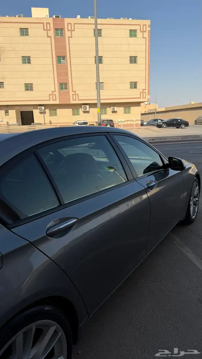 بي ام دبليو 740 BMW Li ( مواصفات خاصة ) 9