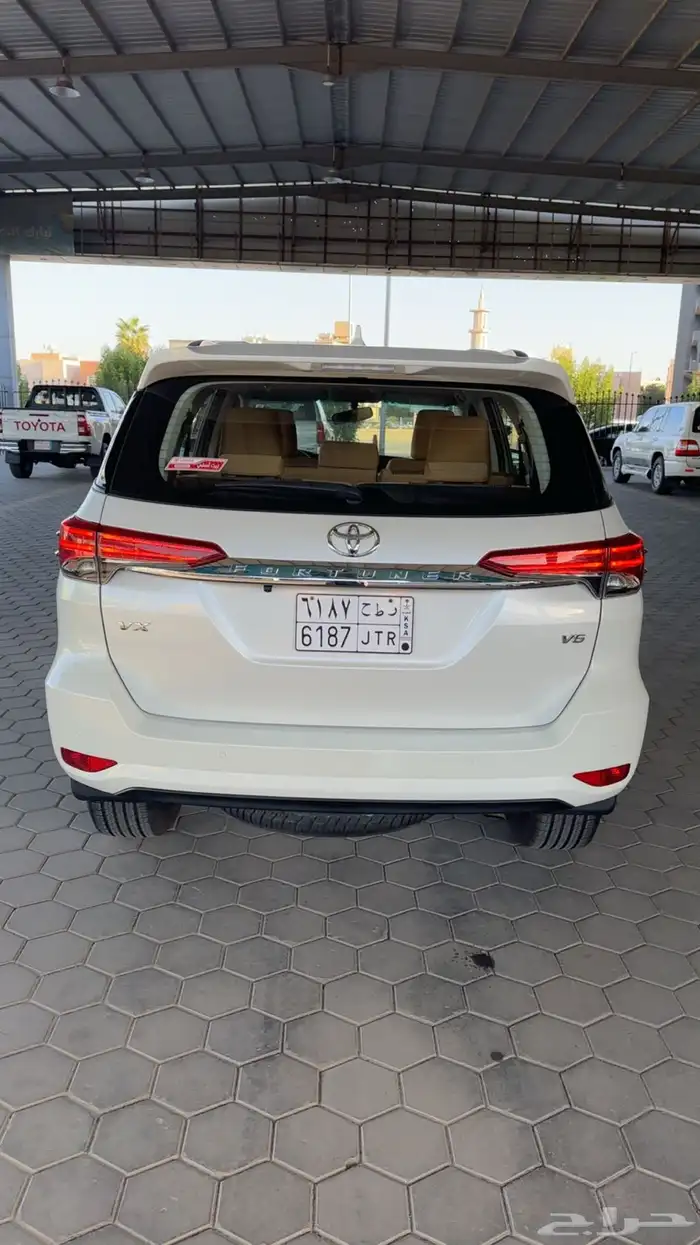 فورشنر 2023 سعودي VX1 (بنزين) ب 117.000 5