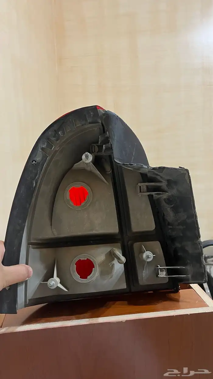 اسطب تاون كار يمين اصلي 2