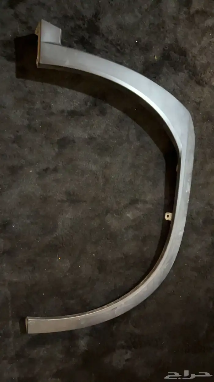 ديكور رفرف يمين ux200 3