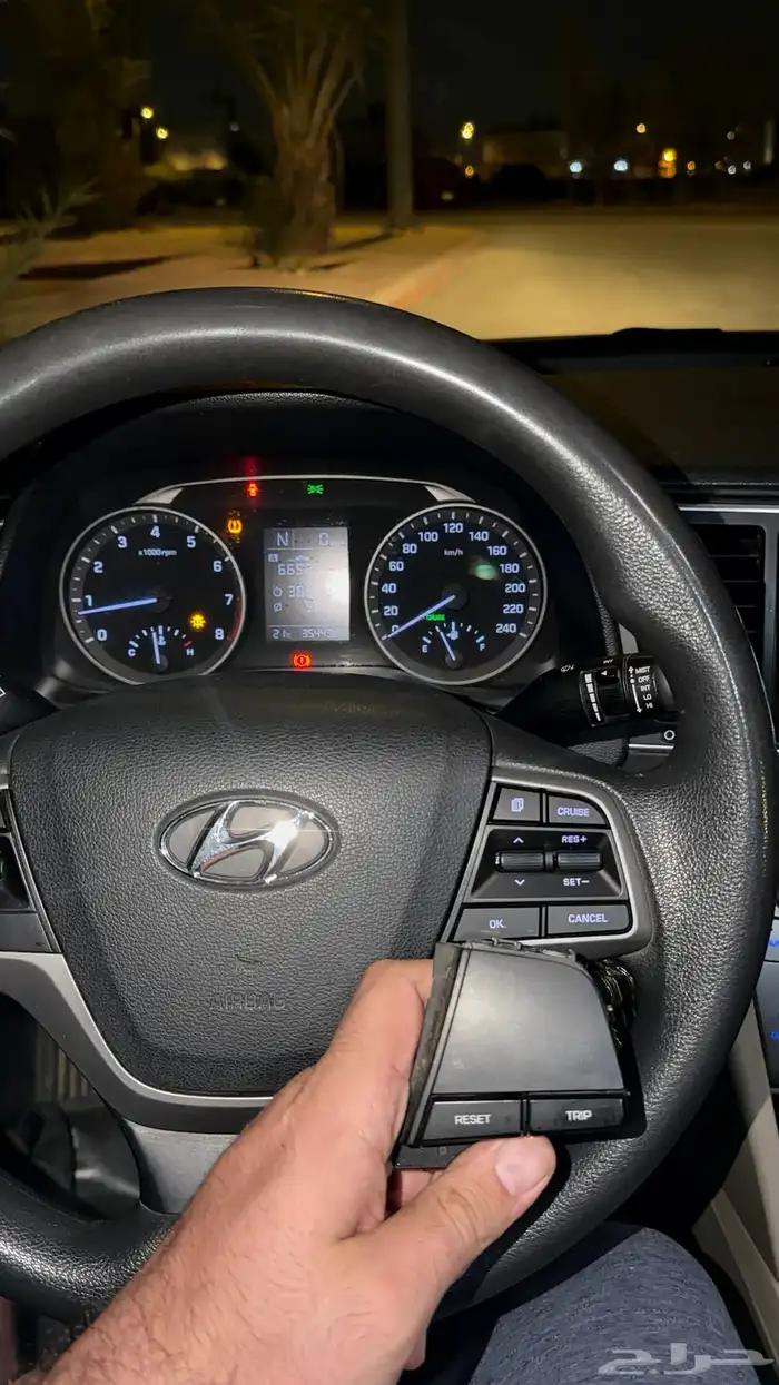 مثبت سرعة هونداي اكسنت 2018 - 2023 14