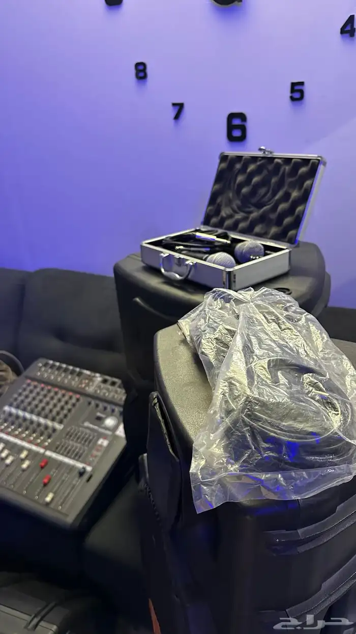 ميكسر صوت وسماعات 1