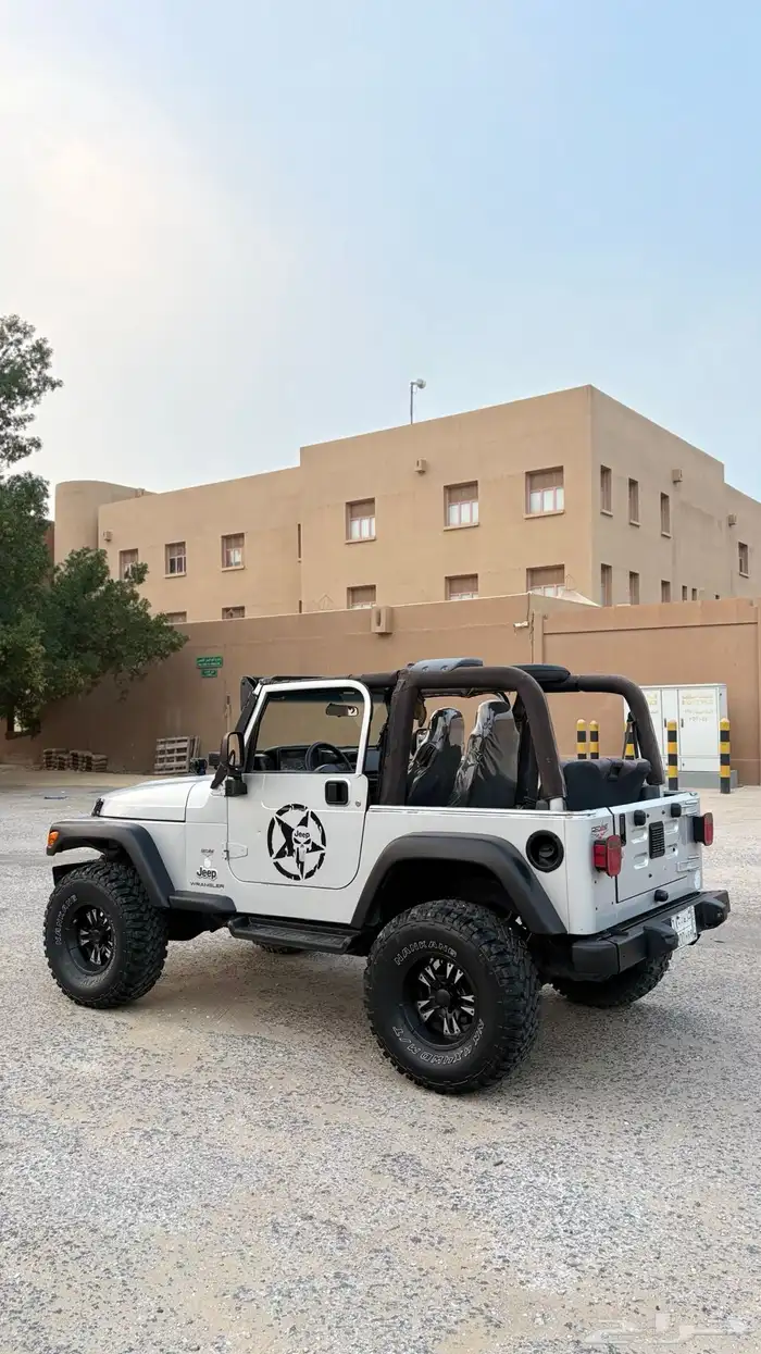 للبيع جيب رانجلر 1