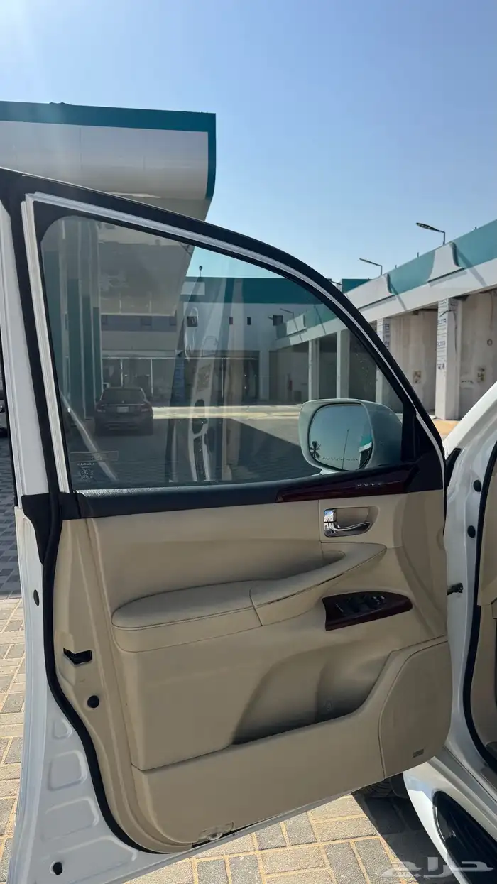 لكزس 2015 بريمي 19