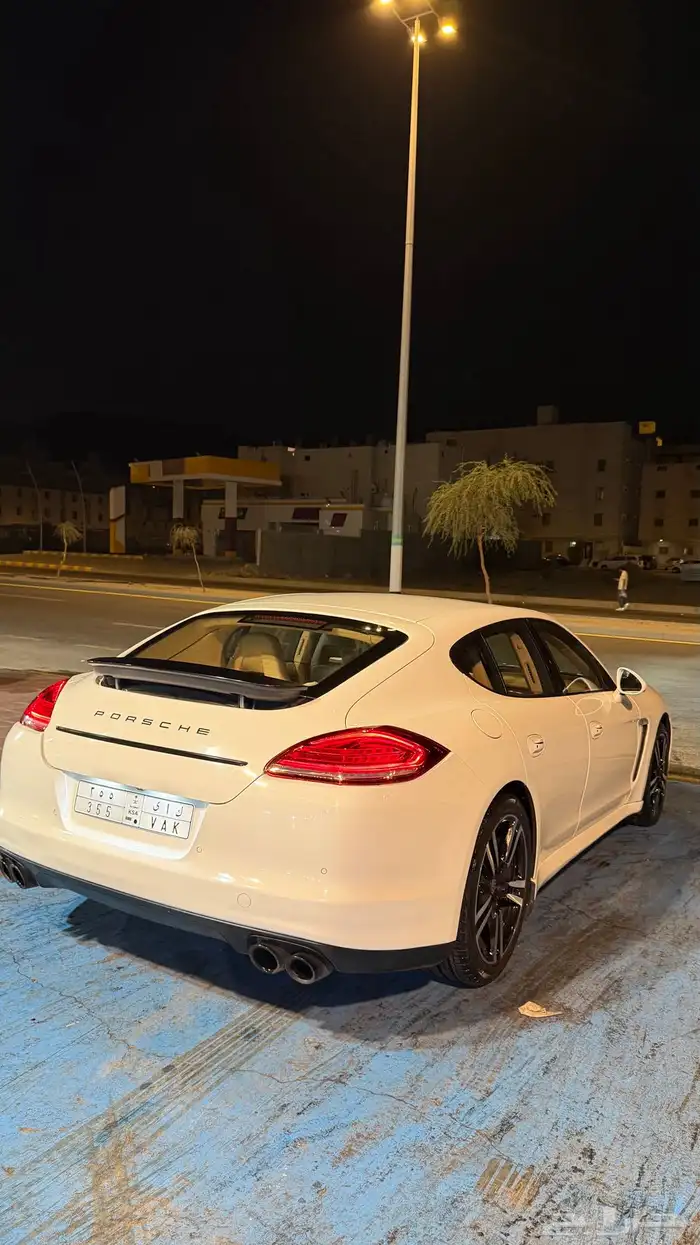 بورش بانميرا 2013 3