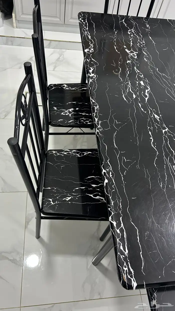 طاوله طعام 0