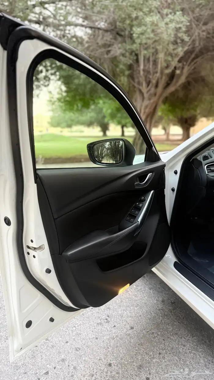 مازدا 6 -2017-ممشى قليل-(( مخزنة ))عداد 21 ألف- شبه وكالة 61