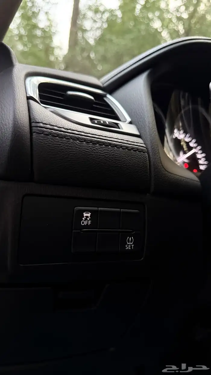 مازدا 6 -2017-ممشى قليل-(( مخزنة ))عداد 21 ألف- شبه وكالة 35