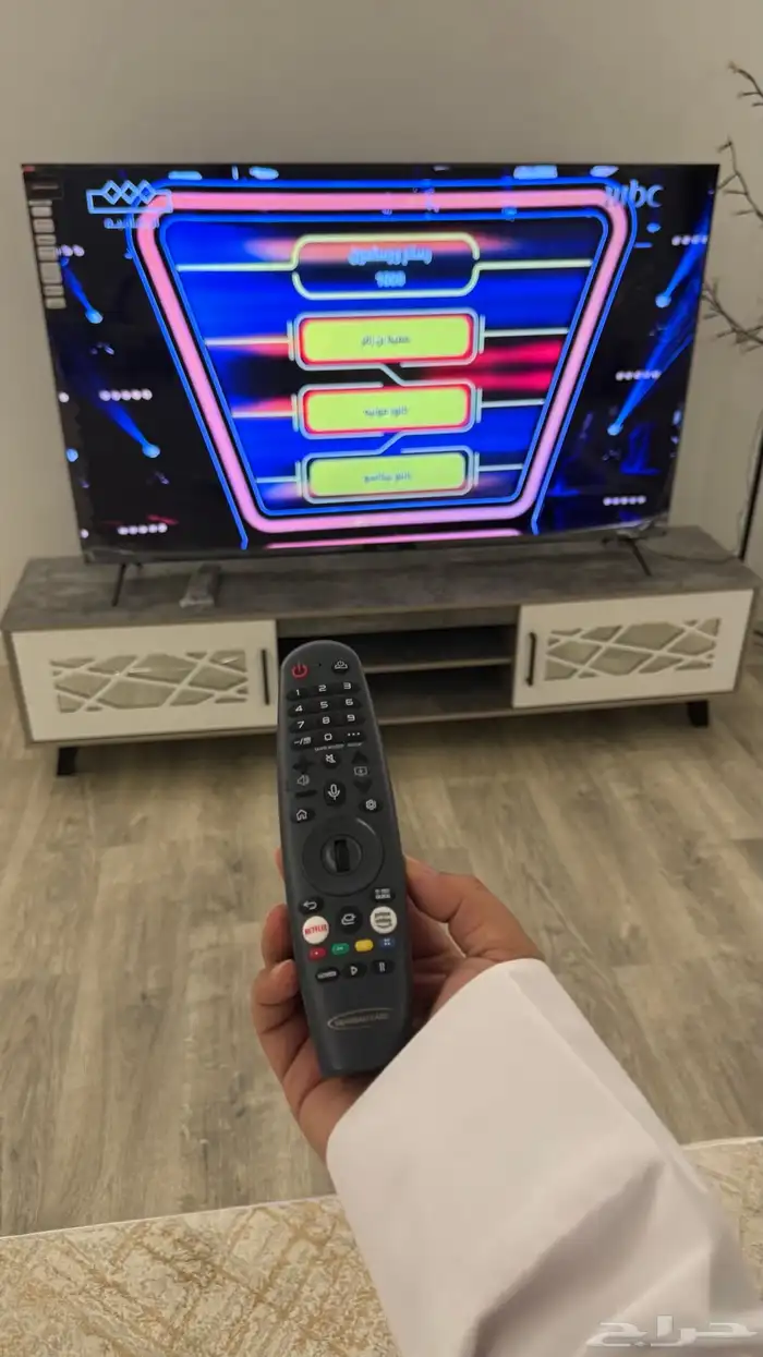 شاشة للبيع مقاس 65 بوصة نظام ويبوس ( شبية ال جي ) 0