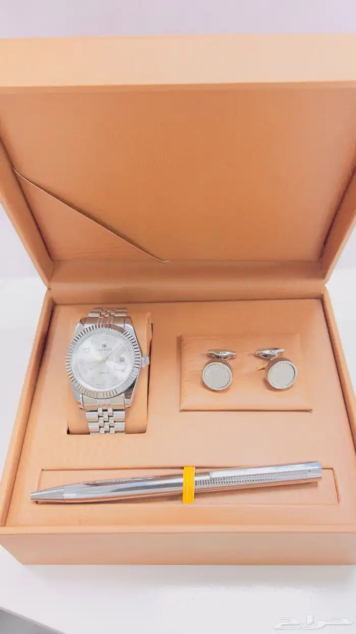 للبيع طقم ساعات رجالية 4