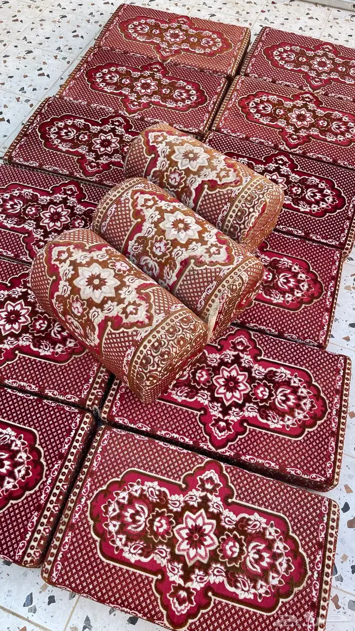 مساند ومراكي قديمه 3