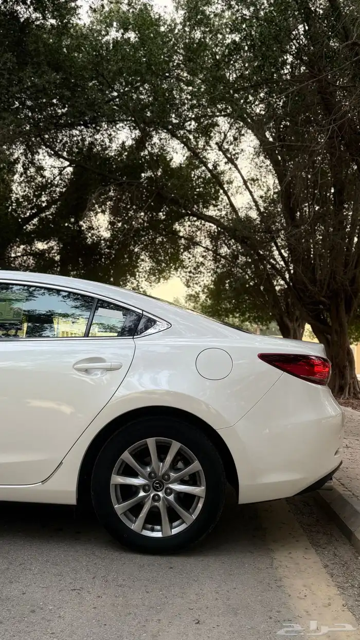 مازدا 6 -2017-ممشى قليل-(( مخزنة ))عداد 21 ألف- شبه وكالة 24