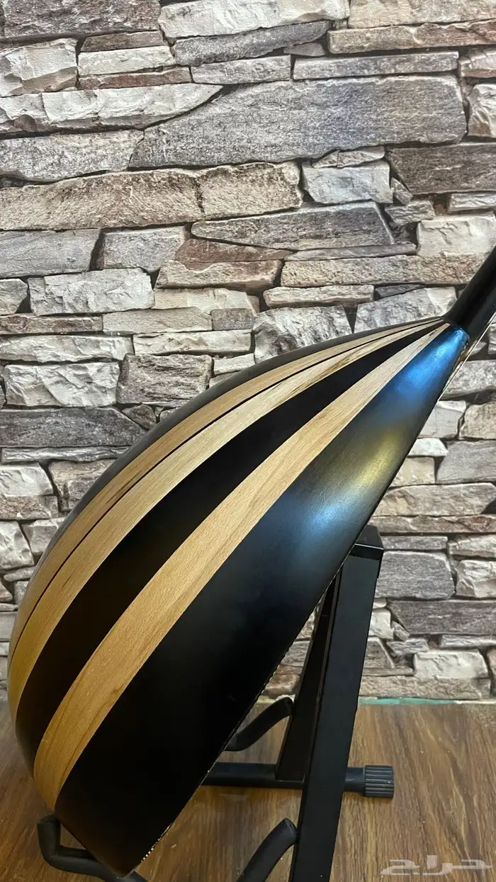 عود لوكس من مركة خالد عزوز جودة وأناقة لا مثيل لهما 12