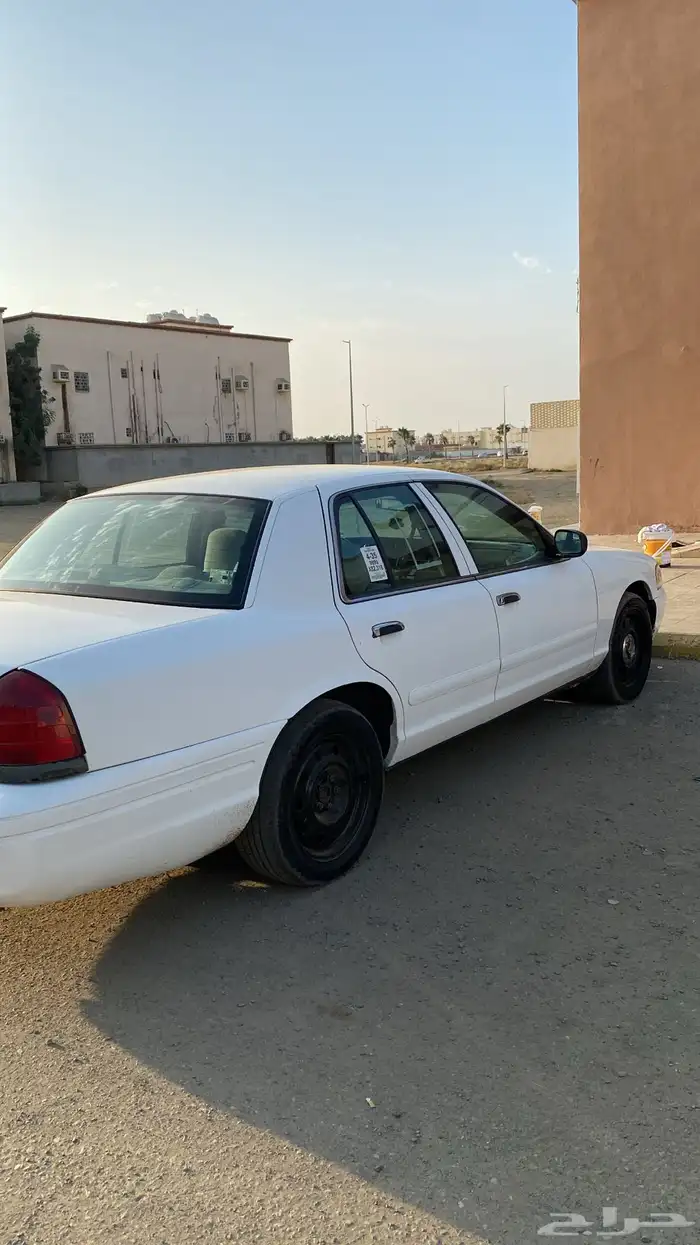 فكتوريا بوليسي 0