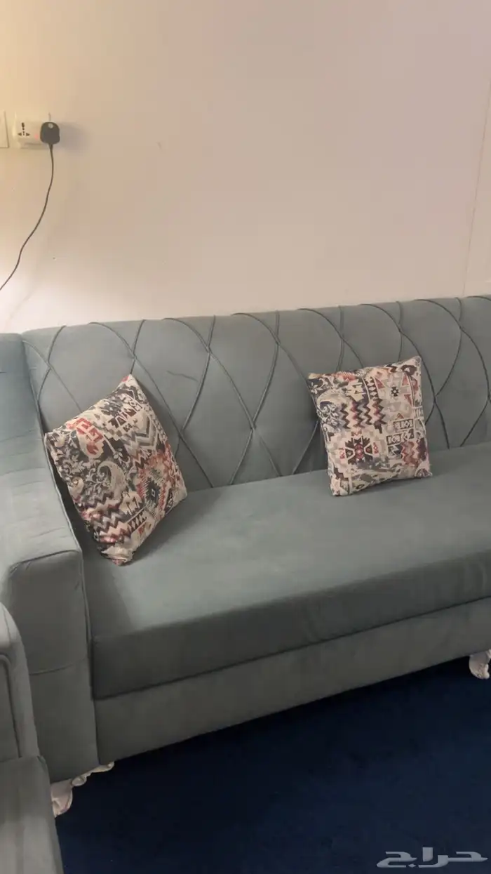 قطعتين كنب ممتاز كل قطعه مترين وربع من يرغب التواصل واتس 1