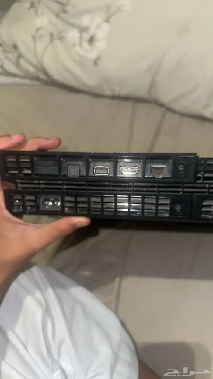 سوني 4 مستعمل 1