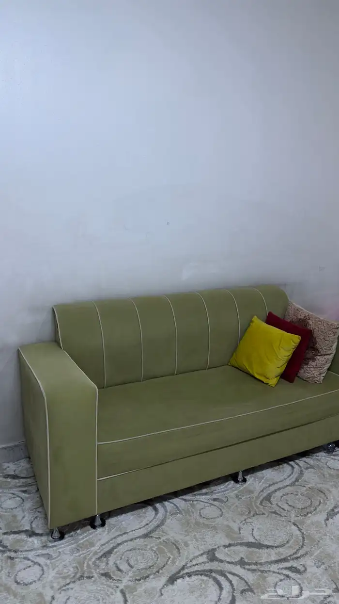 اثاث صالة للبيع كنب وستاير ومدفئة وفرشة 1