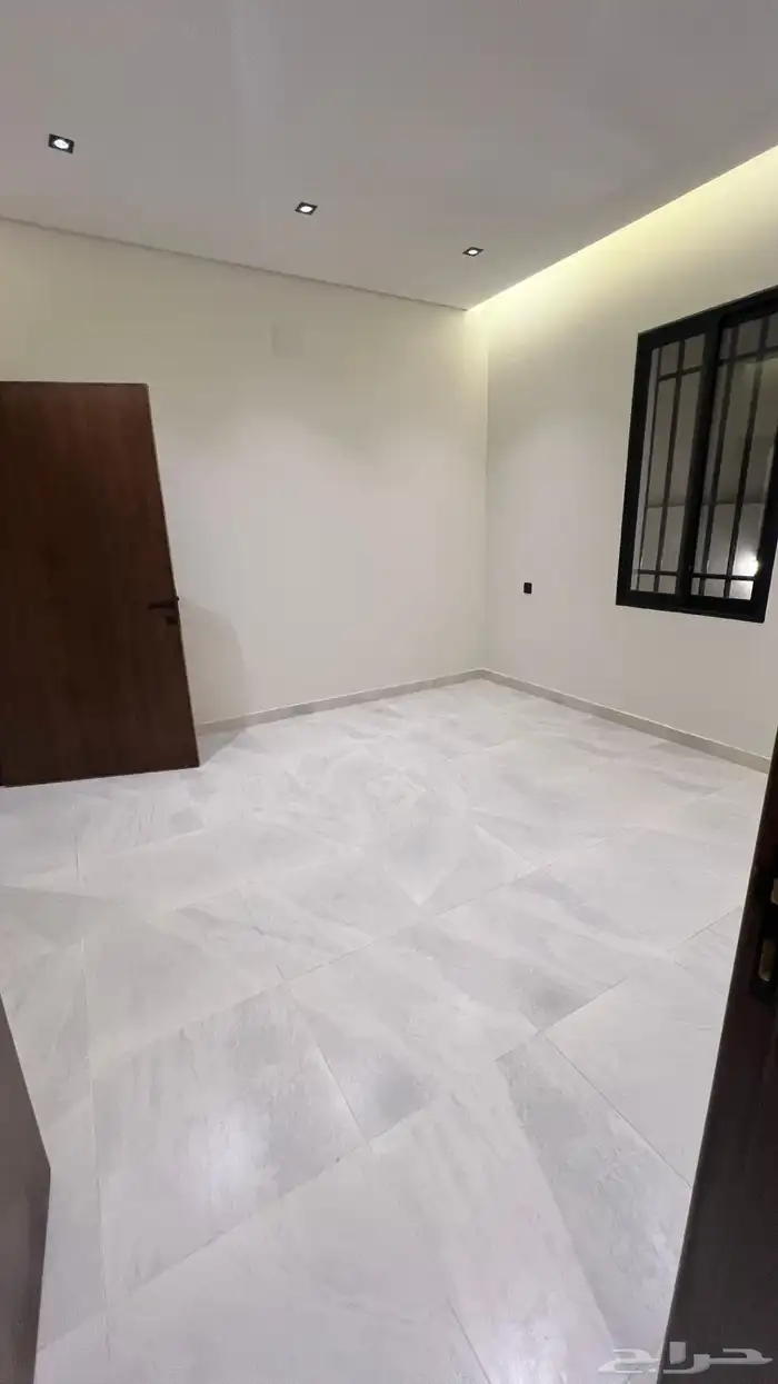 شقه للبيع في الوسام 17