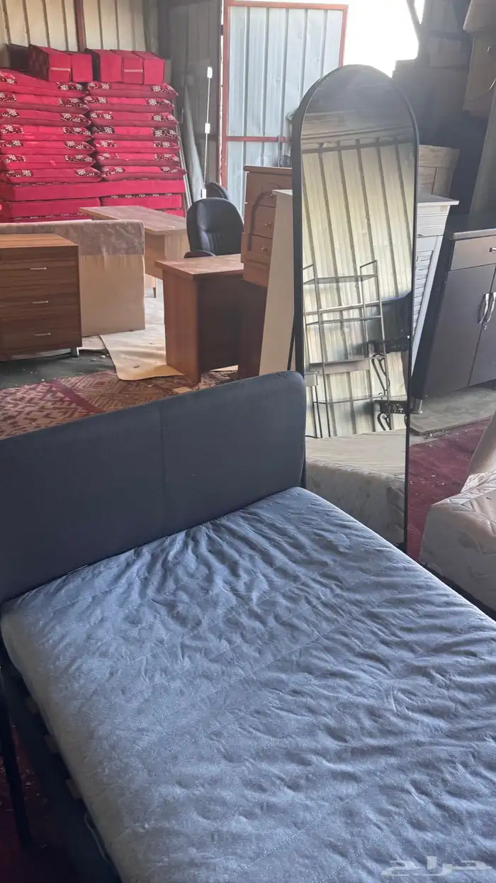 غرف نوم وكراسي نفر ونص   نفر نفرين 0