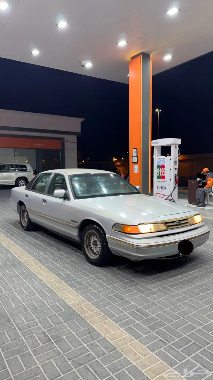 فورد 1995 فكتوريا لللبيع 9