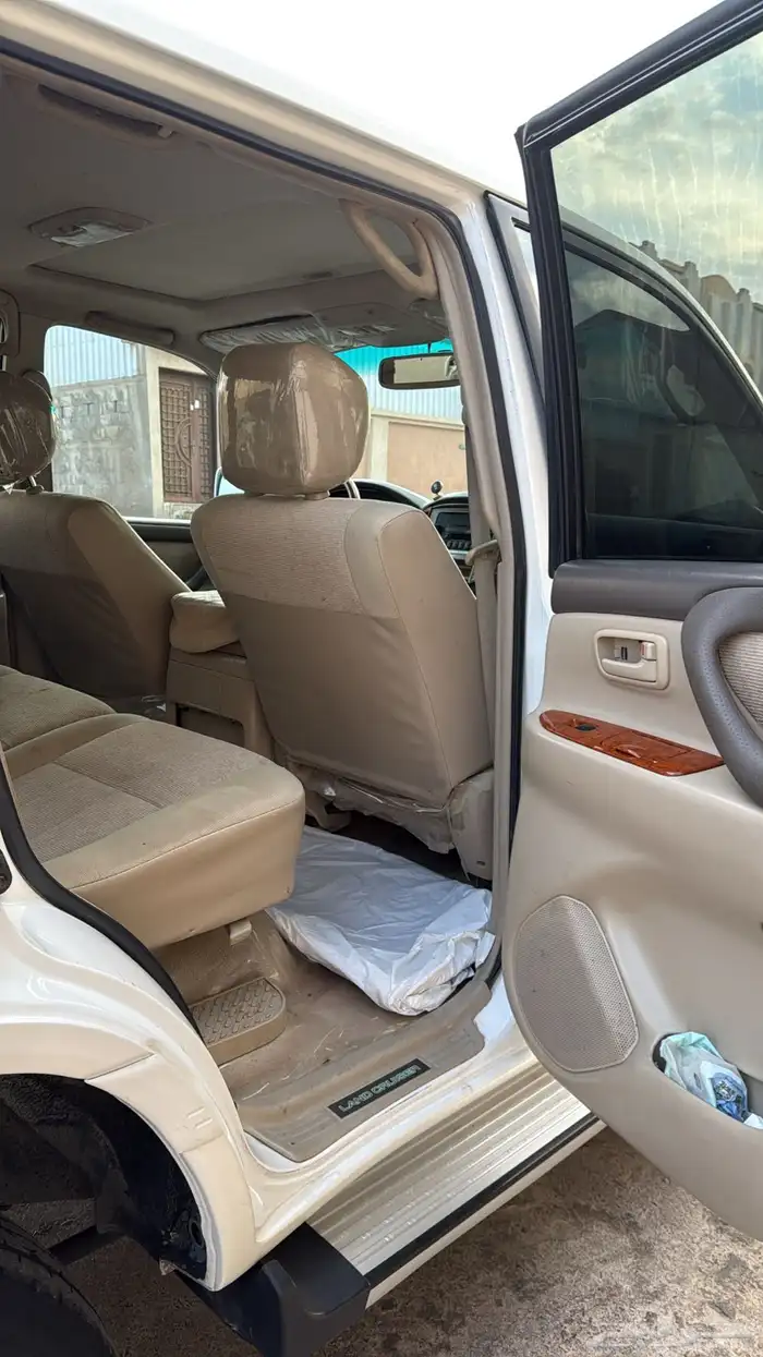 جيب لاند كروزر2006للبدل بربع أو شاص 4