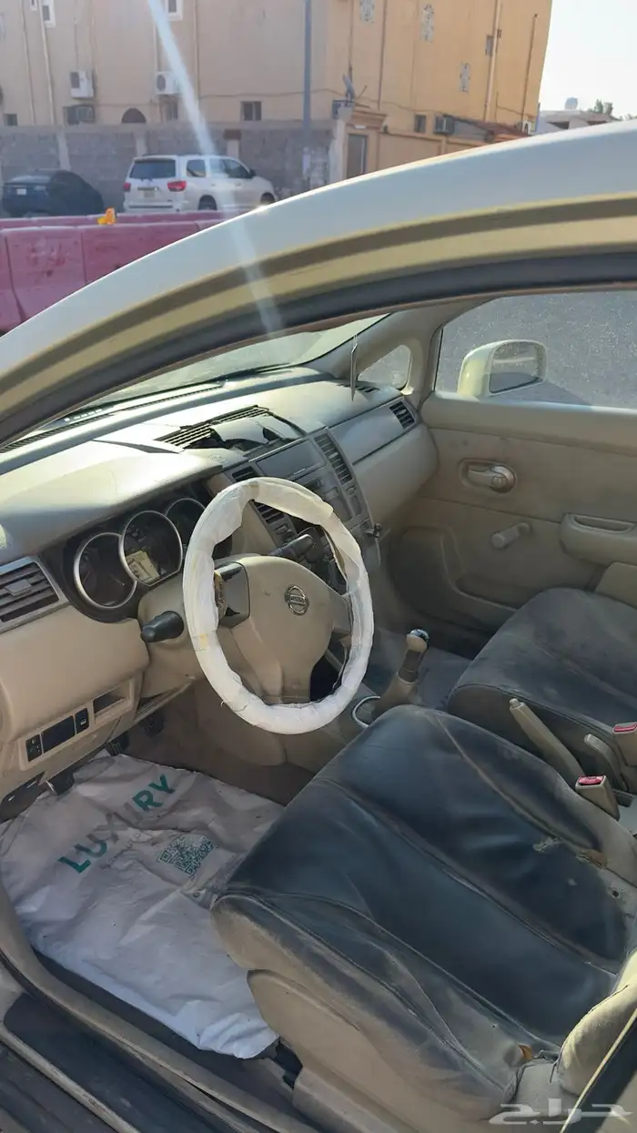 للبيع نيسان تيدا 1