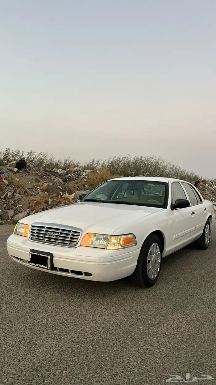 فور كراون فكتوريا 2011 3