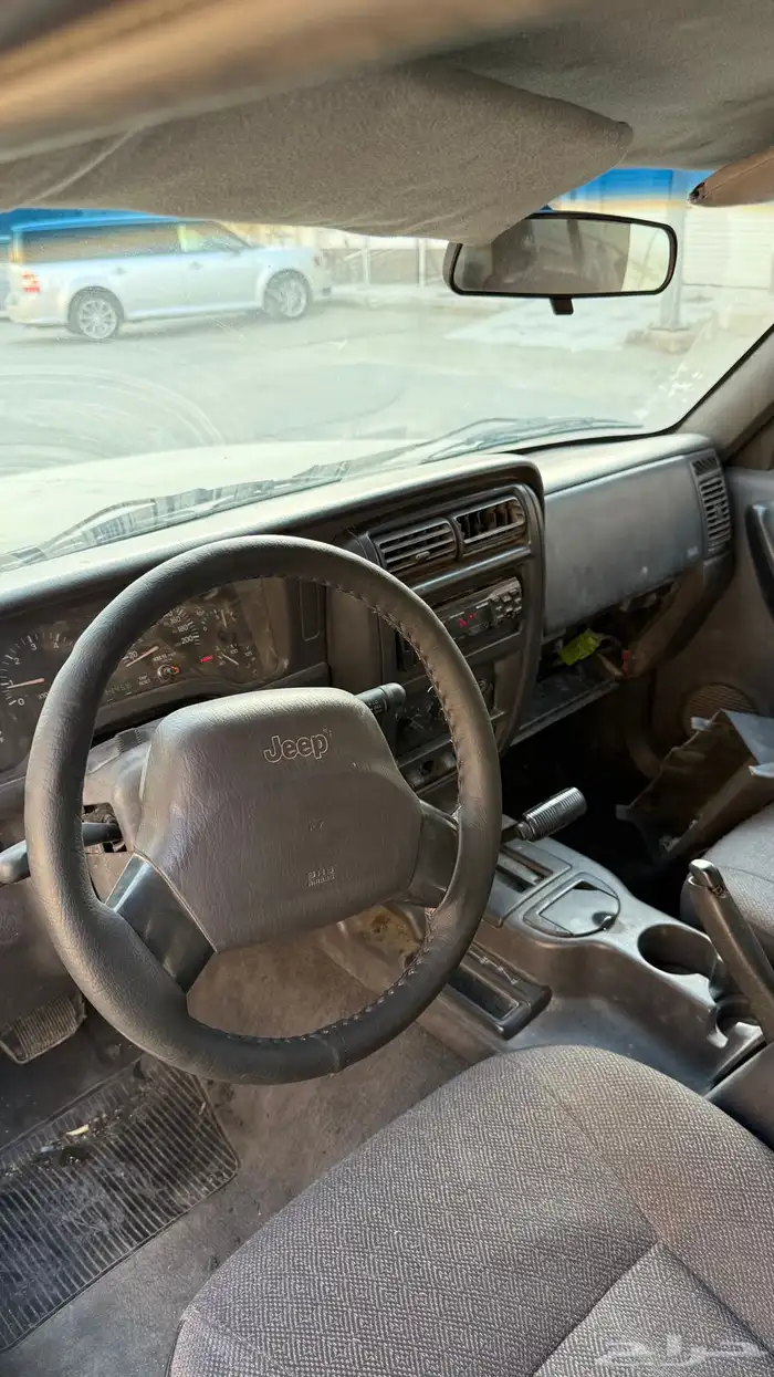 jeep Cherokee 2001 V6 4.0L 7