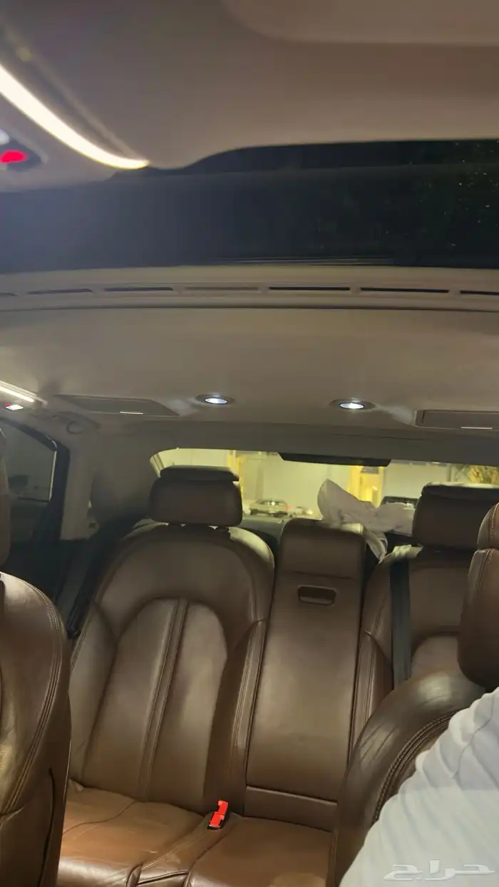 للبيع او للبدل بسياره عائليه حديثة اوديA8Lموديل2016نظيفه جدا 6