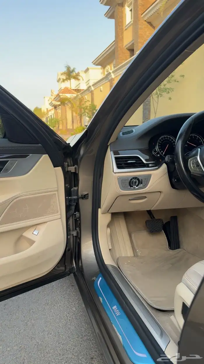bmw بي ام دبليو 2018 730 7