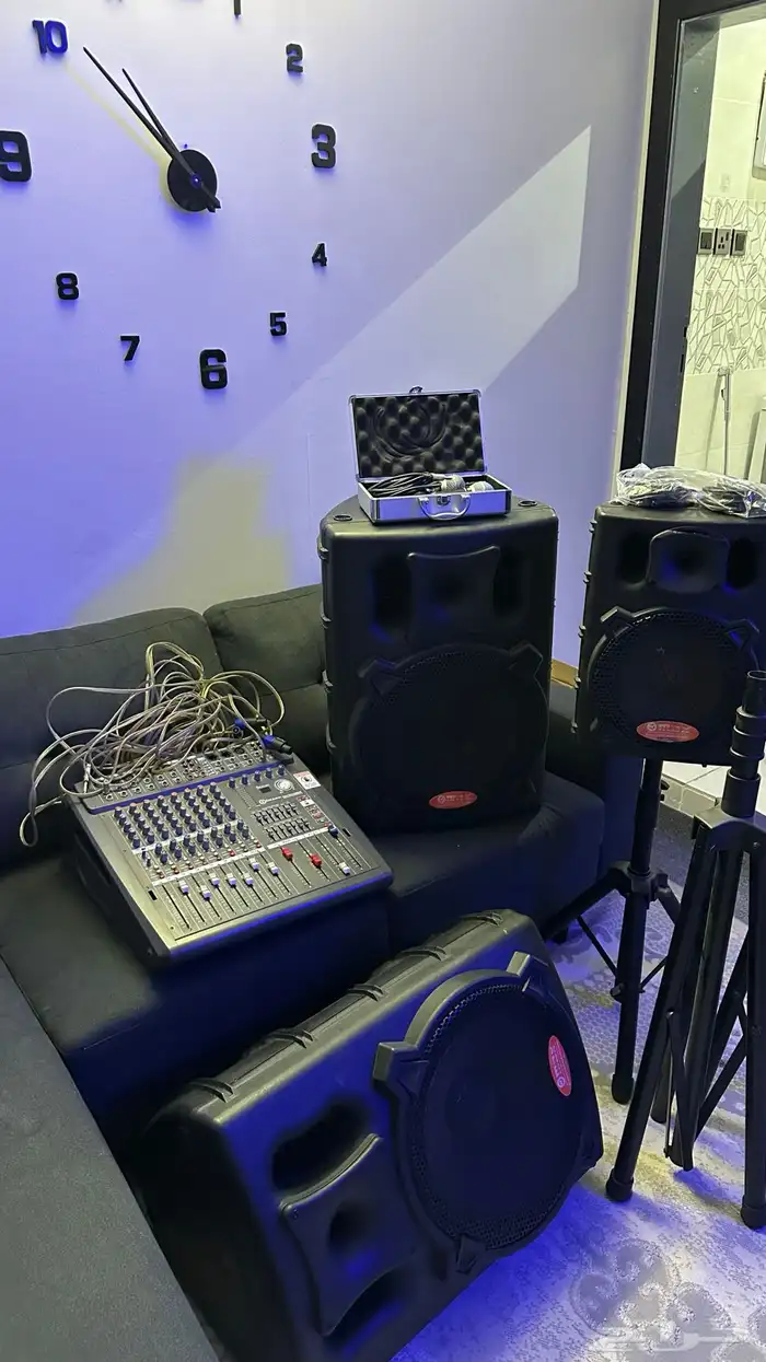 ميكسر صوت وسماعات 5