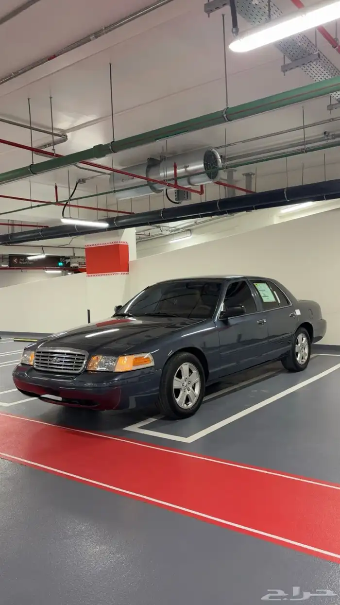 فورد كراون فكتوريا 0