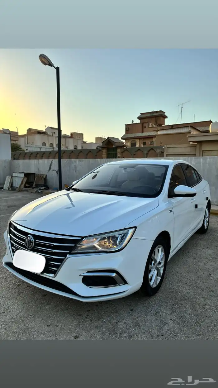 للبيع أم جي 5 موديل 2023 0