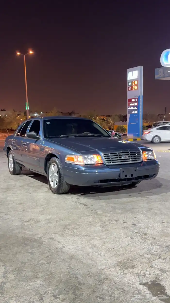 فورد كراون فكتوريا 3