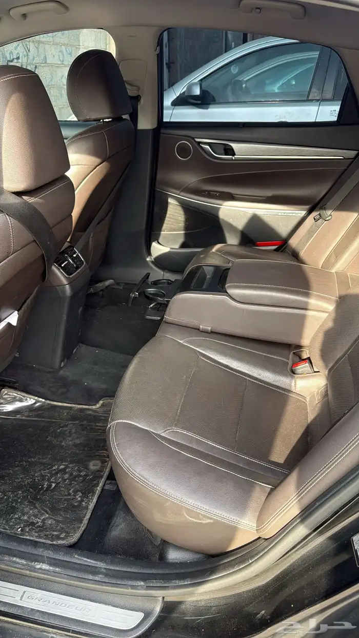 ازيرا 2019 للبيع 3