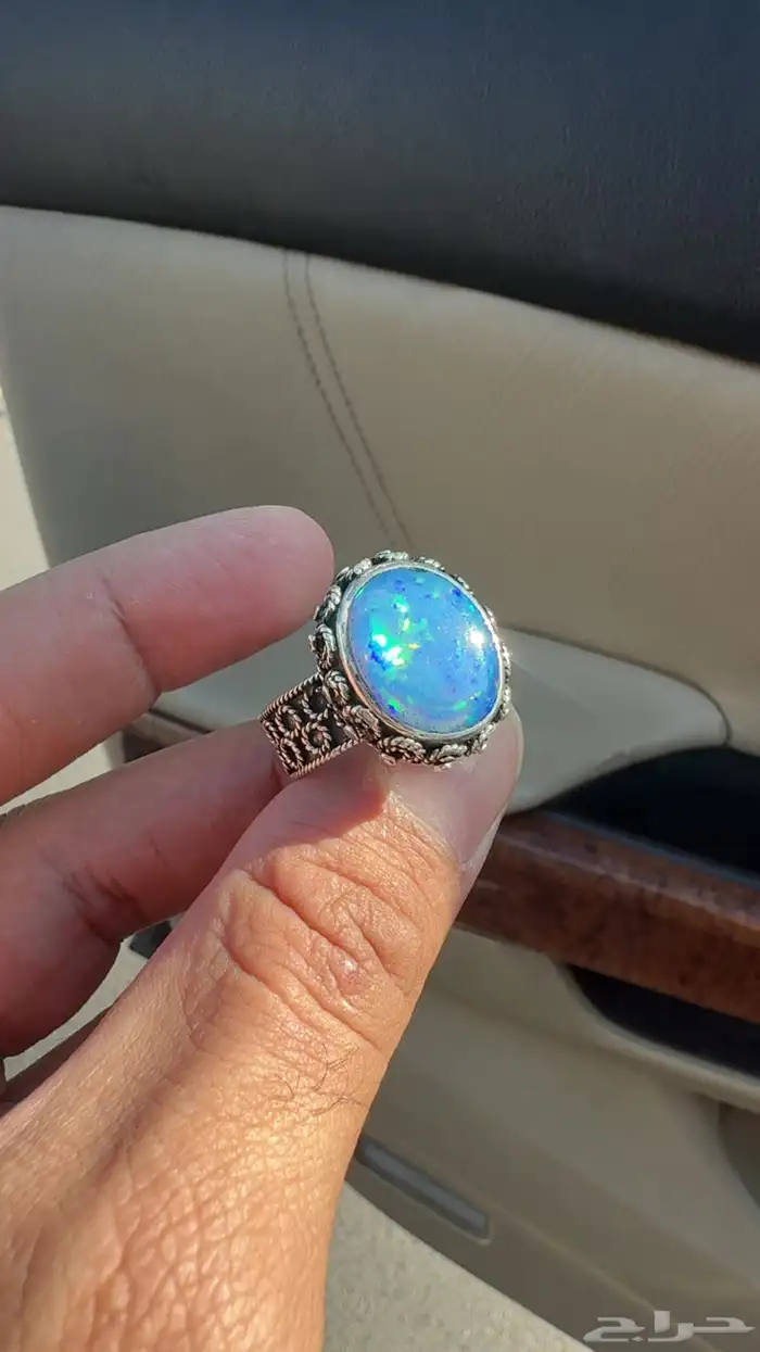 خاتم من الاوبال الاثيوبي طبيعي ع صياغه فضه 1