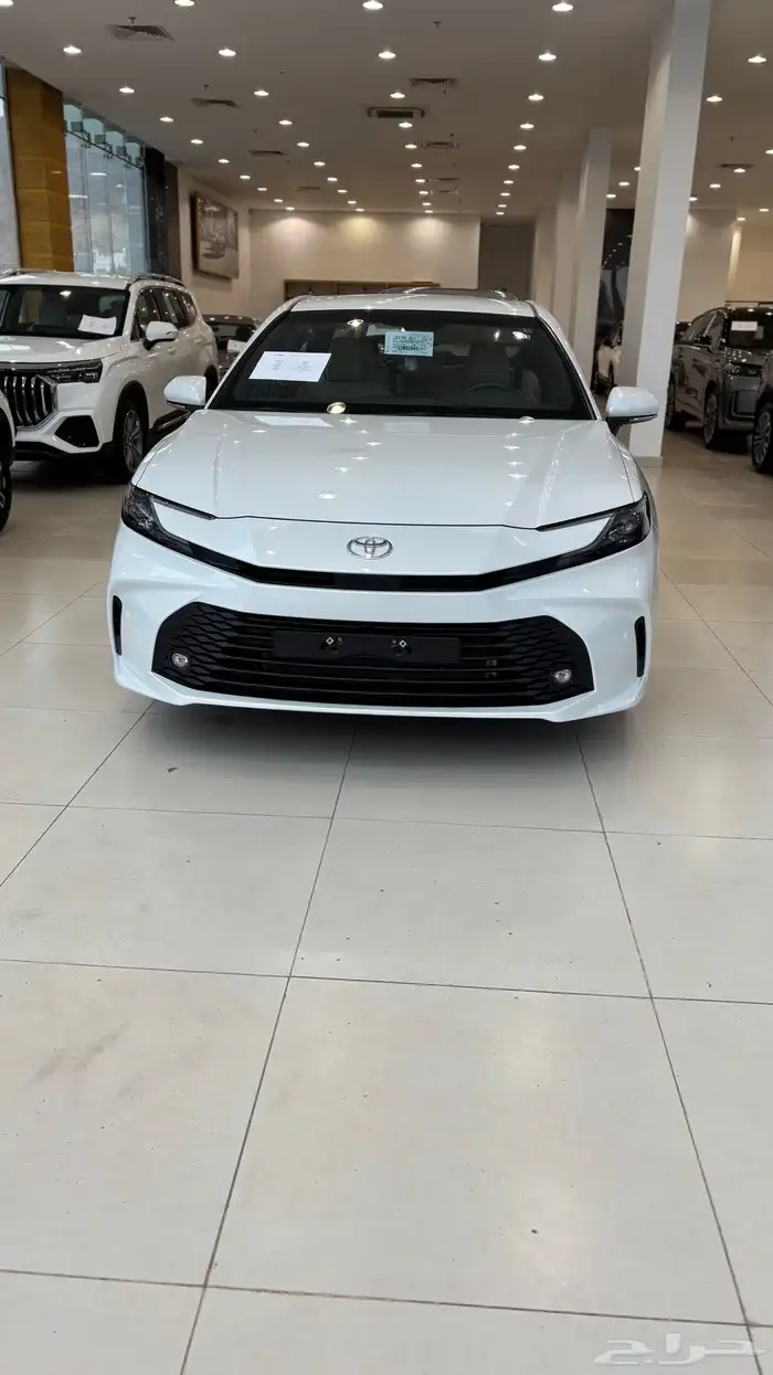 عرض حصري على كامري E ستاندر 0