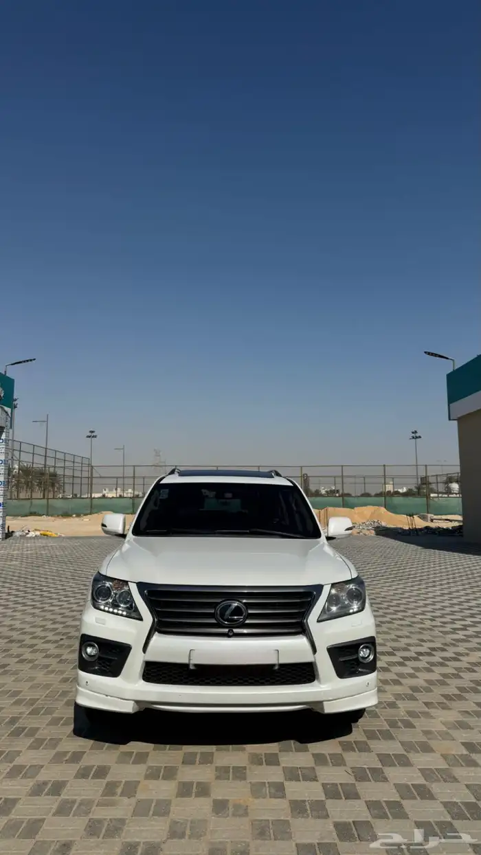 لكزس 2015 بريمي 5