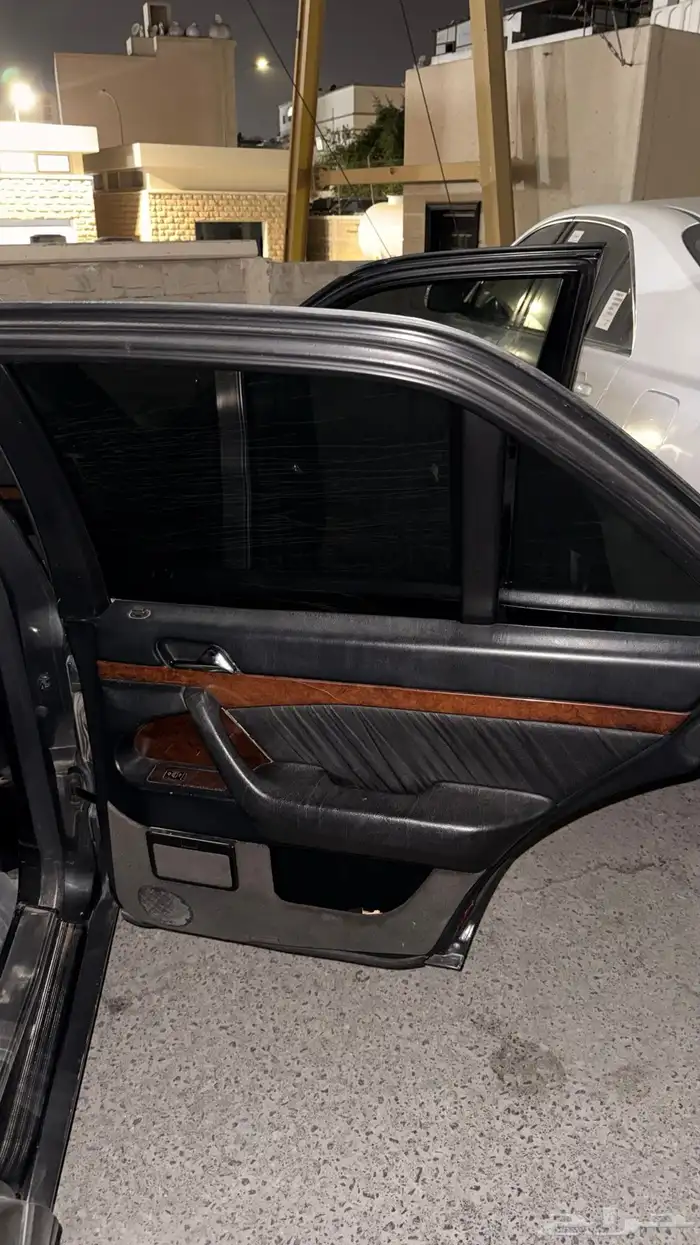 مرسيدس شبح S320 1997 18