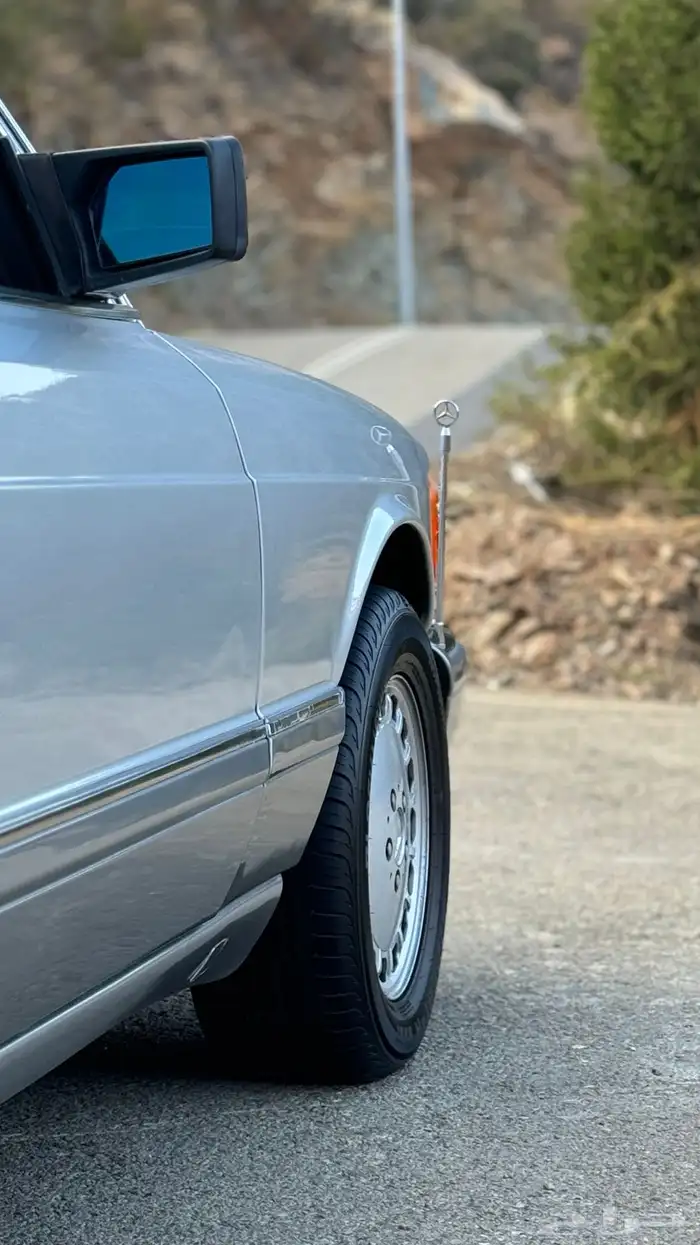 مرسيدس بنز 300se 18