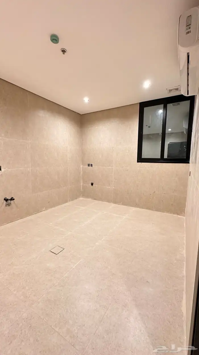 شقة بتصميم مودرن للايجار السنوي 2