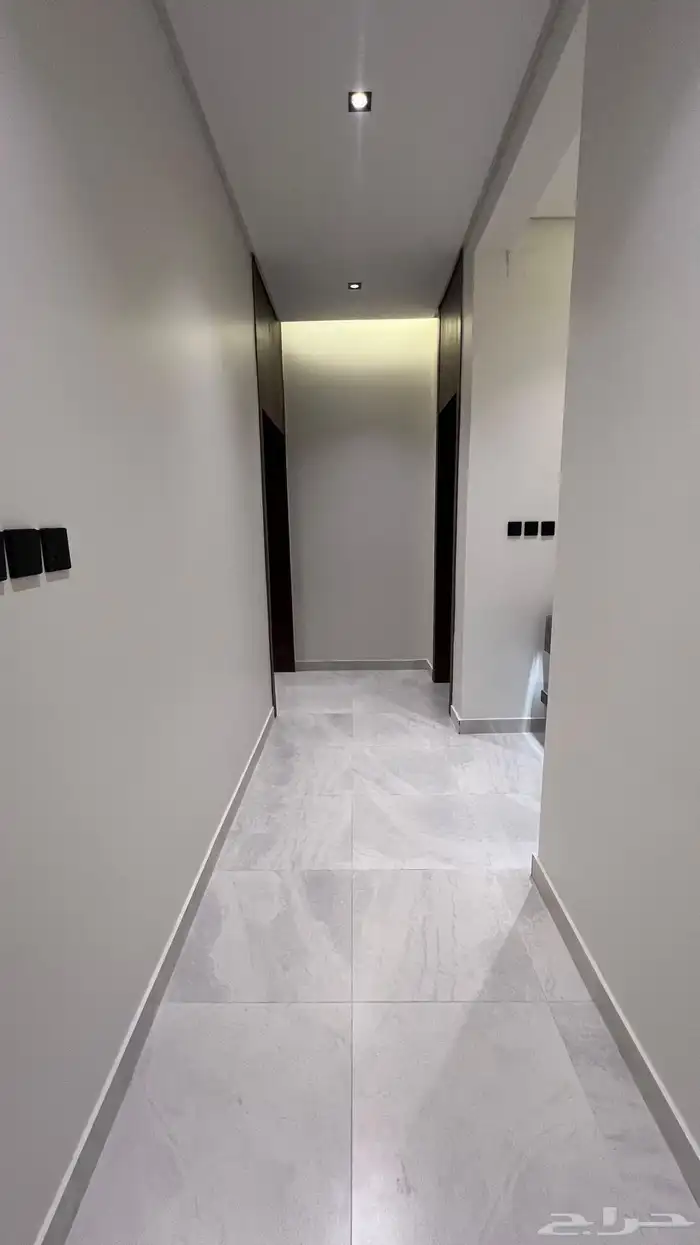 شقه للبيع في الوسام 10