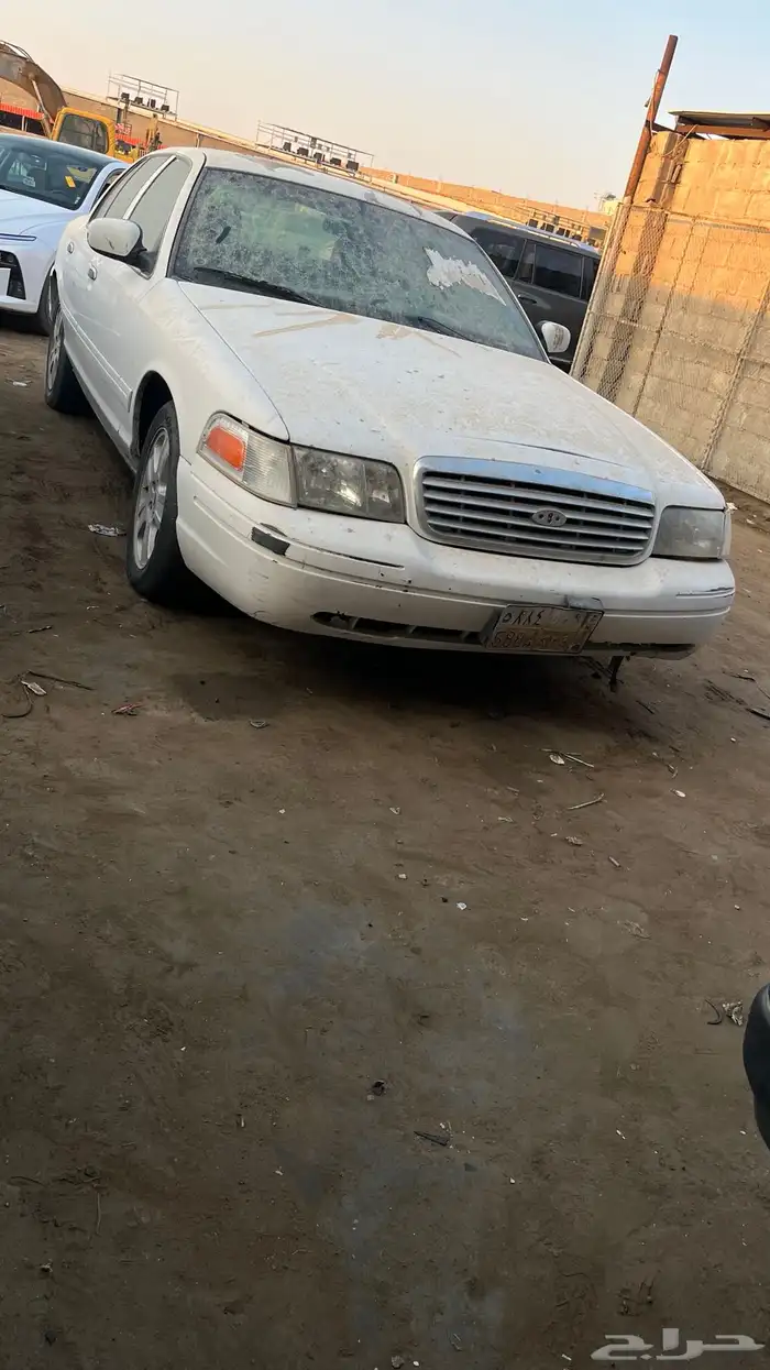 مكينة فورد فكتوريا 0