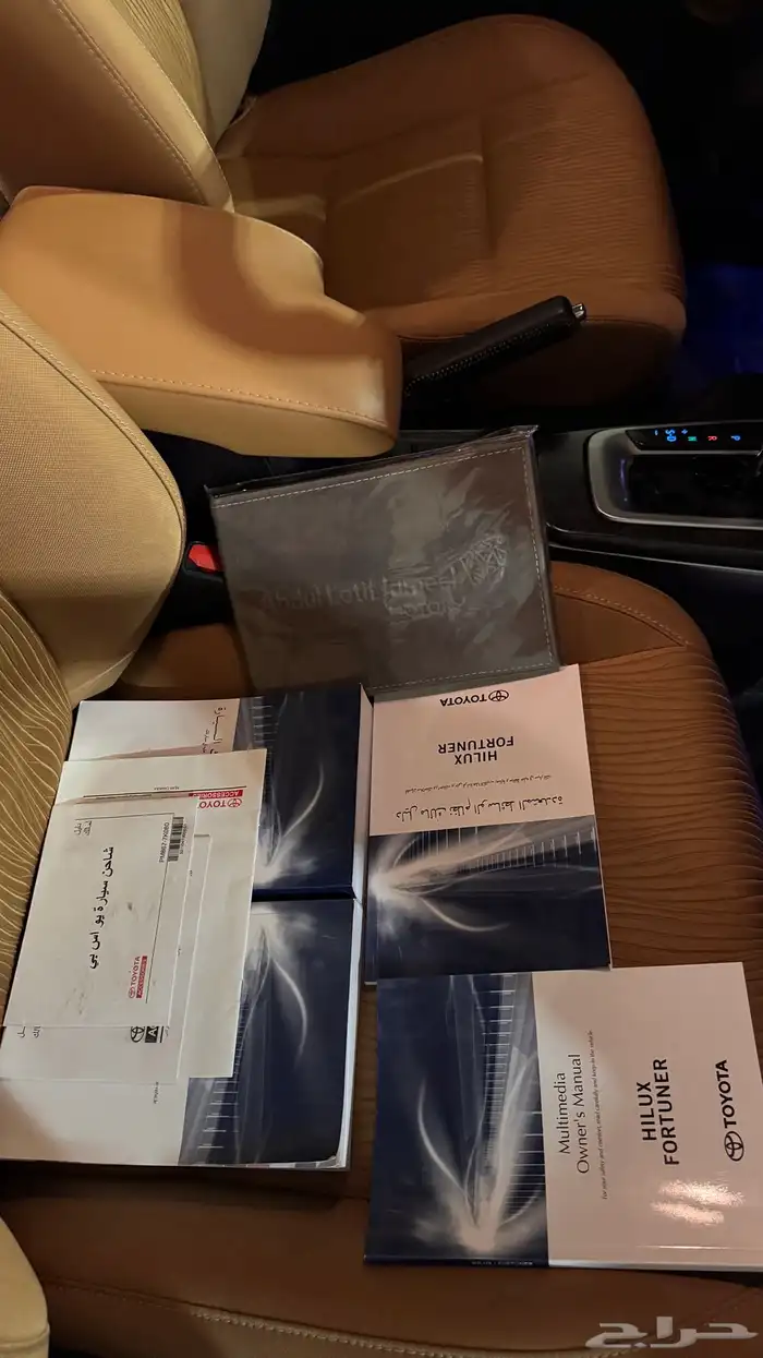 فورتشنر VX V6 دبل ابيض وكالة 10