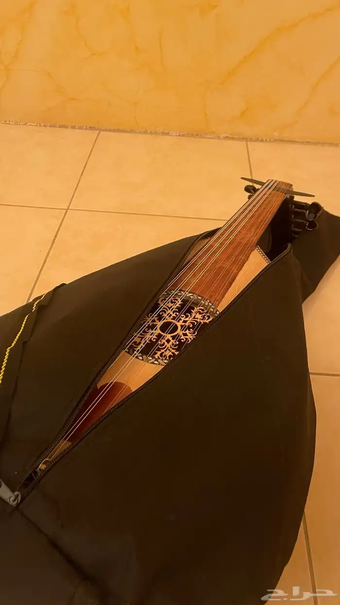 عود لوكس من مركة خالد عزوز جودة وأناقة لا مثيل لهما 13