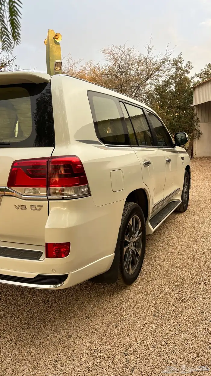 جيب لاند كروزر فكسار 4