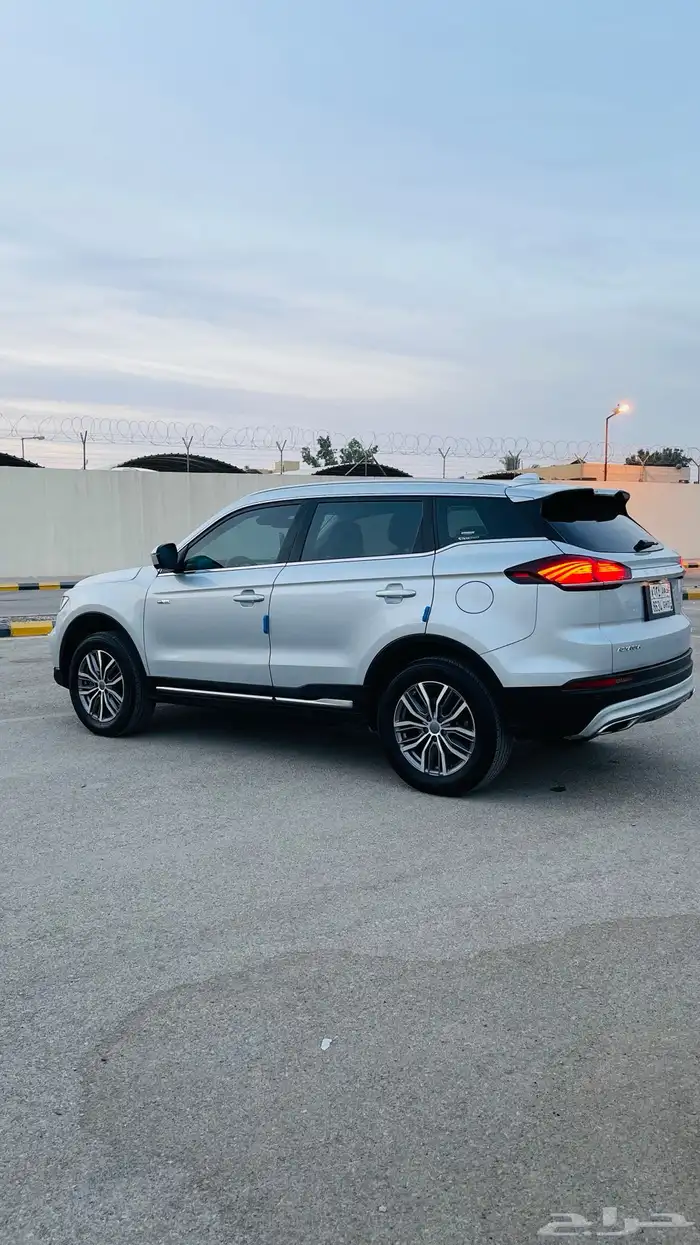 جيلي ازكارا 2021 فل كامل بلس دفع رباعي 5