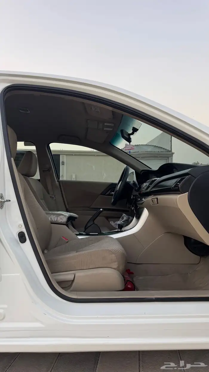 هوندا اكورد كويتيه 14