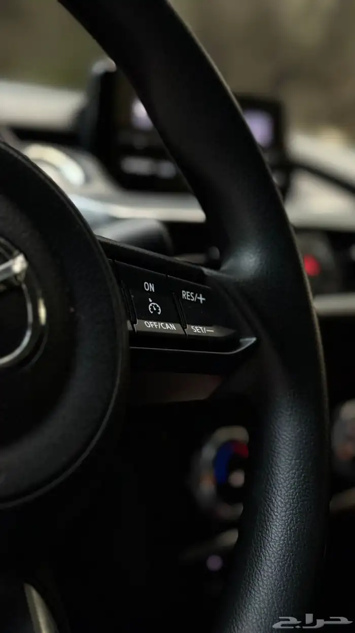 مازدا 6 -2017-ممشى قليل-(( مخزنة ))عداد 21 ألف- شبه وكالة 53