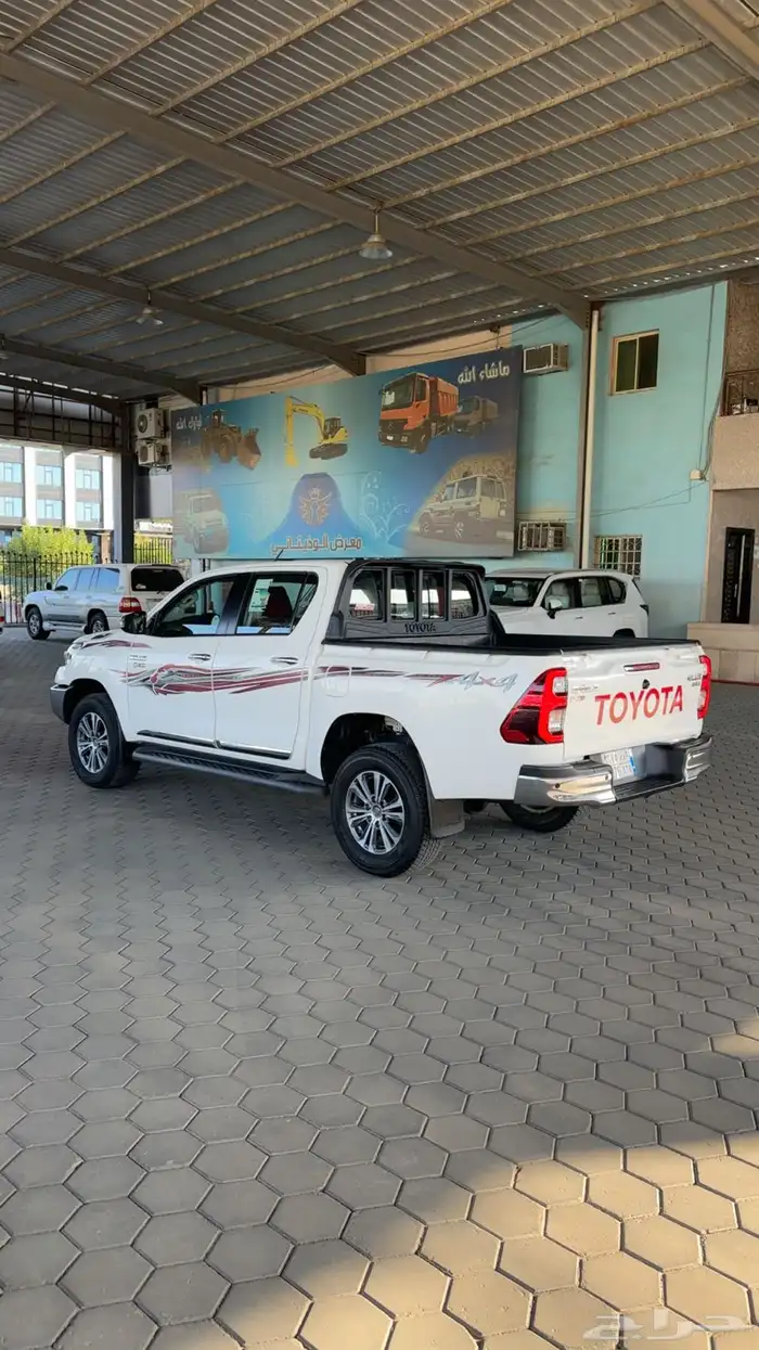 هايلكس 2024 سعودي فل كامل ديزل (محرك 2400) تماتيك ب 127.000 3